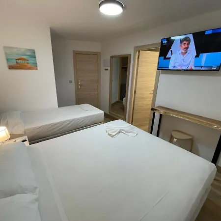 Penzion Pinet Playa 3*